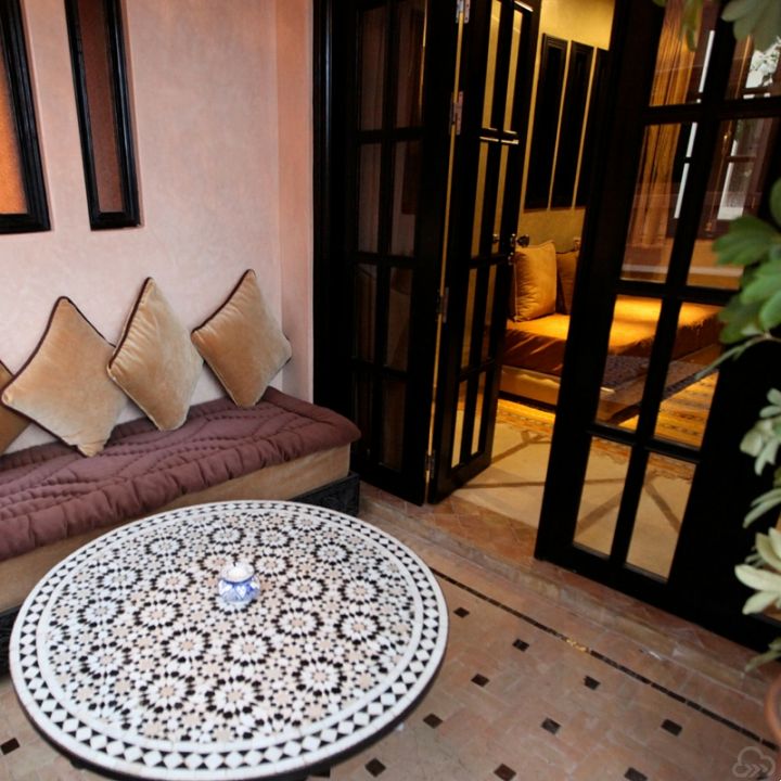 Gallery 10