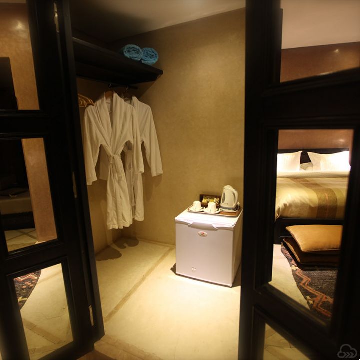 Gallery 22