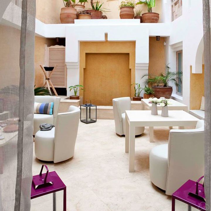 Gallery 9
