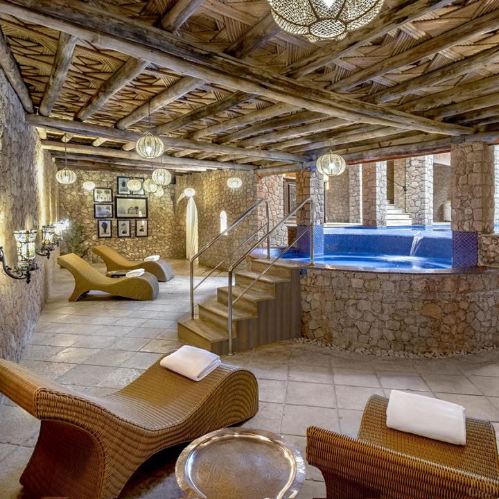 Gallery 18