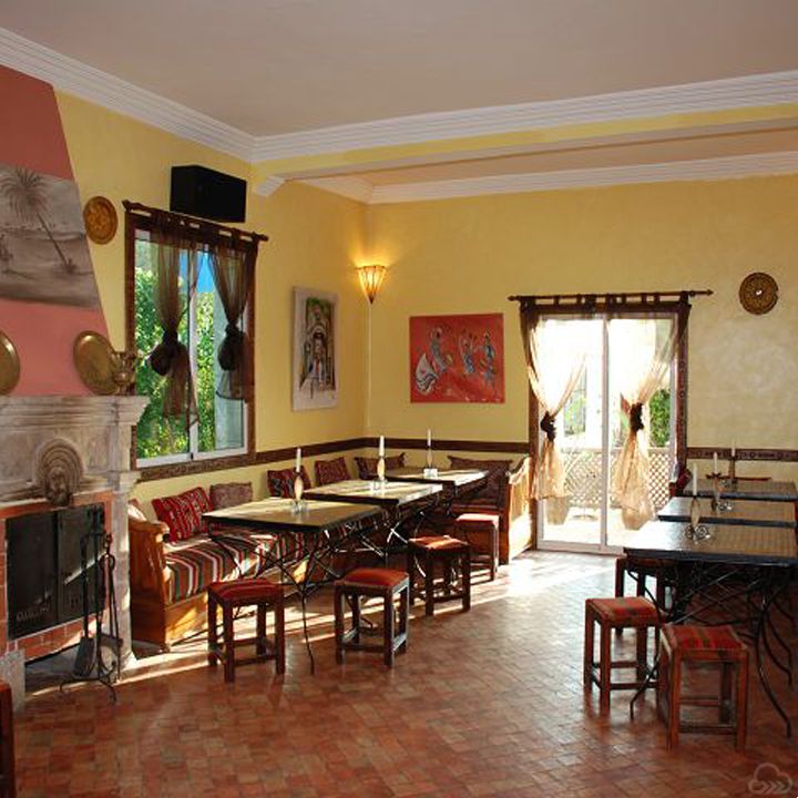 Gallery 8