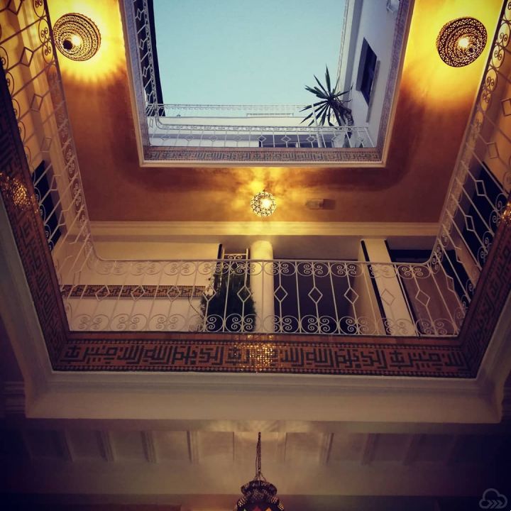 Gallery 16