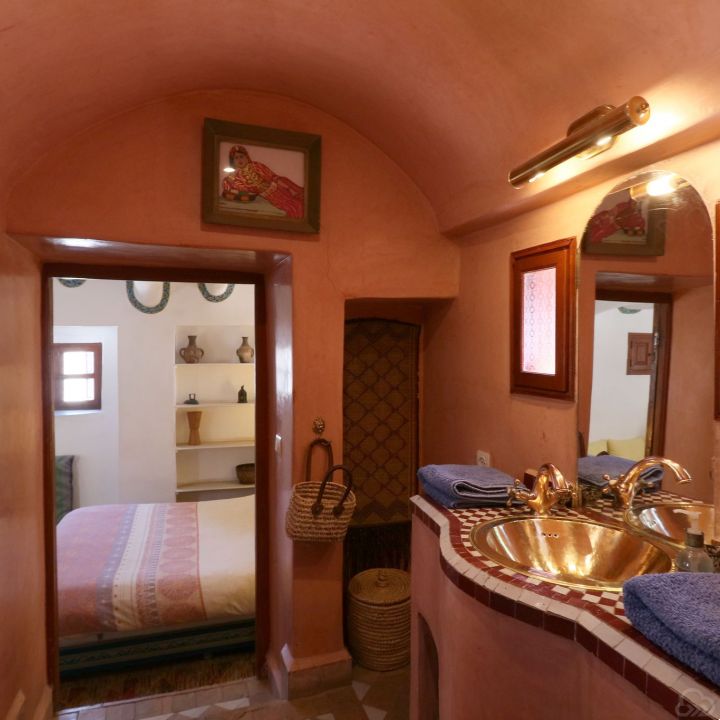 Gallery 7