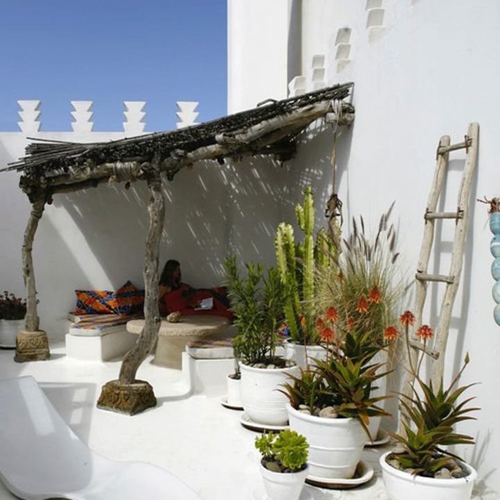 Gallery 12