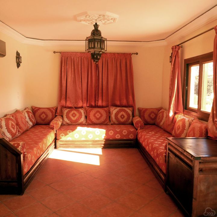 Gallery 10