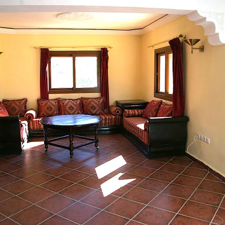 Gallery 15