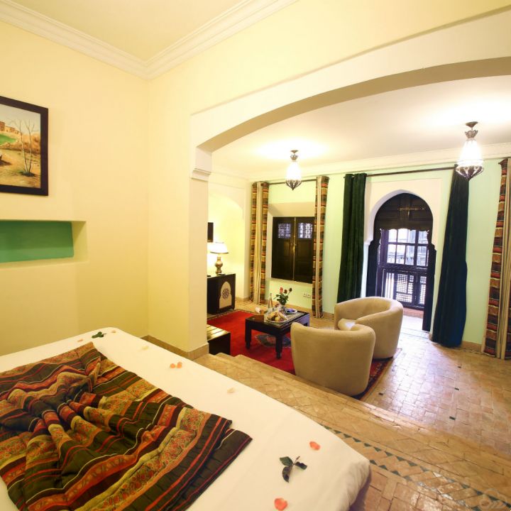 Gallery 10