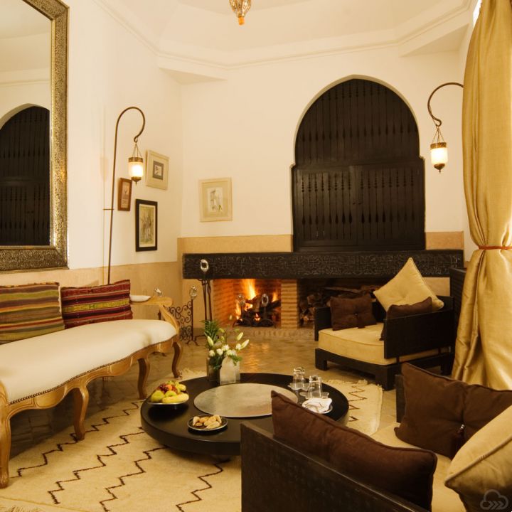 Gallery 19