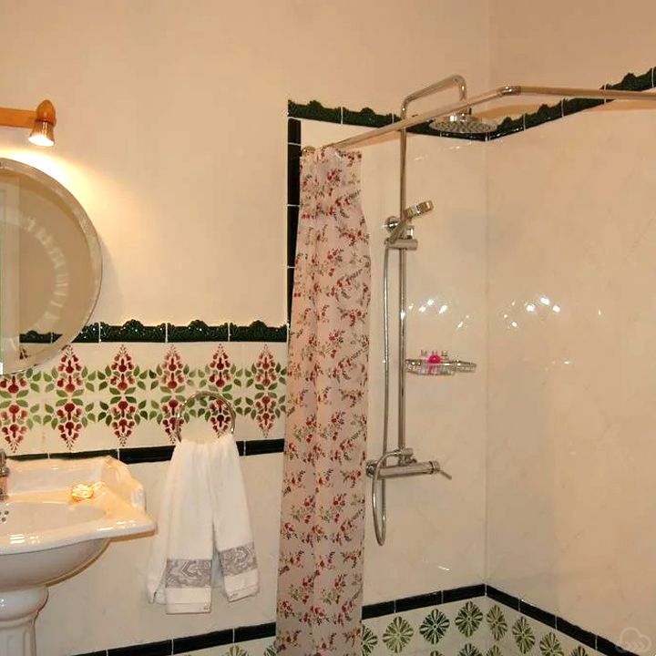 Gallery 21